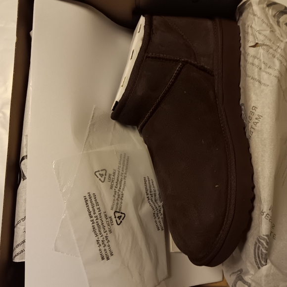 NEW UGG Classic Ultra Mini Boots 1116109 Burnt Cedar Women's Size 11 - Picture 7 of 7